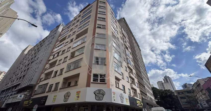 Apartamento com 2 quartos  à venda, 96.00 m2 por R$290000.00  - Centro - Curitiba/PR