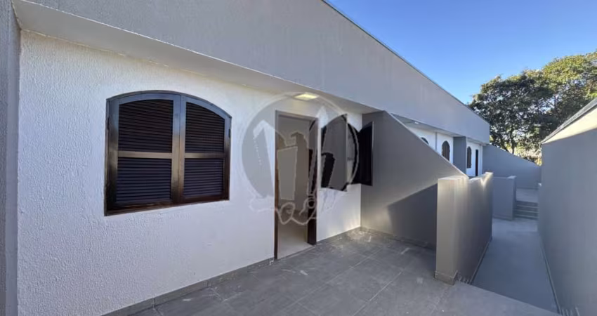 Casa Residencial com 2 quartos  para alugar, 42.00 m2 por R$2200.00  - Cachoeira - Curitiba/PR