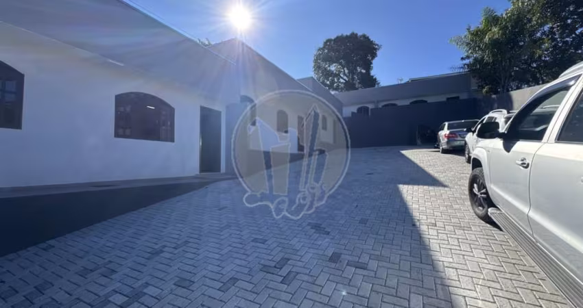 Casa Residencial com 3 quartos  para alugar, 70.00 m2 por R$2200.00  - Cachoeira - Curitiba/PR