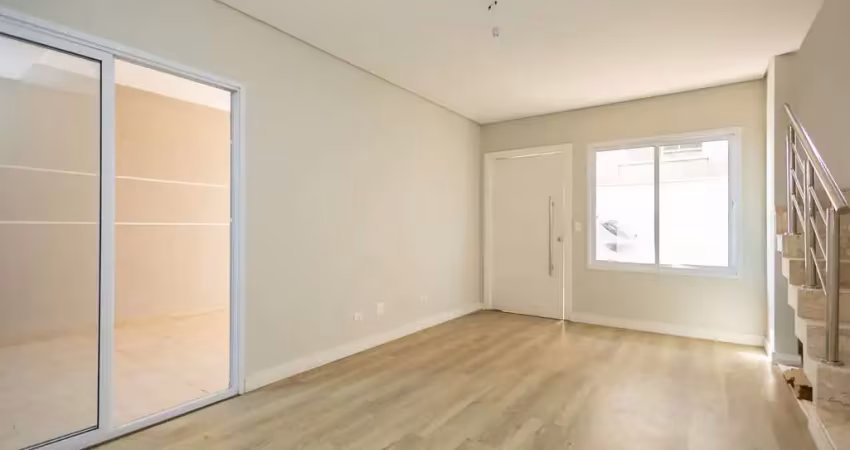 Sobrado  3 dormitórios com terraço à venda no bairro Pilarzinho