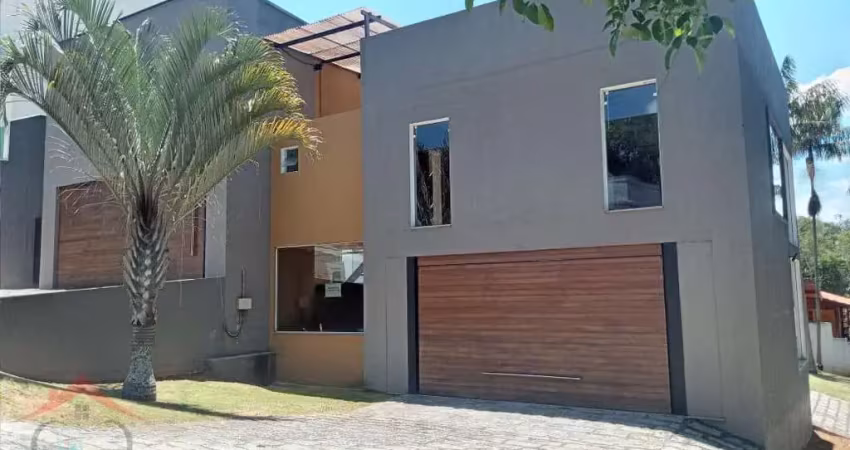 Sobrado em Condomínio para Venda em Mogi das Cruzes, Parque Residencial Itapeti, 2 dormitórios, 2 suítes, 4 banheiros, 4 vagas