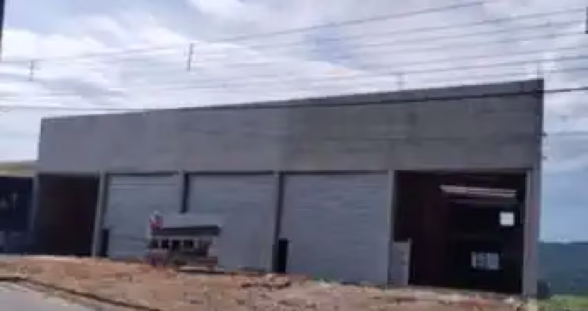 Salão comercial para locação em mogi das cruzes, braz cubas, 2 banheiros