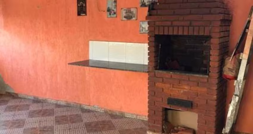 Sobrado para Locação em Mogi das Cruzes, Vila Lavínia, 4 dormitórios, 2 suítes, 3 banheiros, 2 vagas