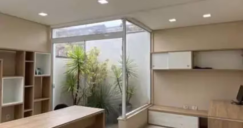 Prédio Comercial para Locação em Mogi das Cruzes, Centro, 4 banheiros, 2 vagas