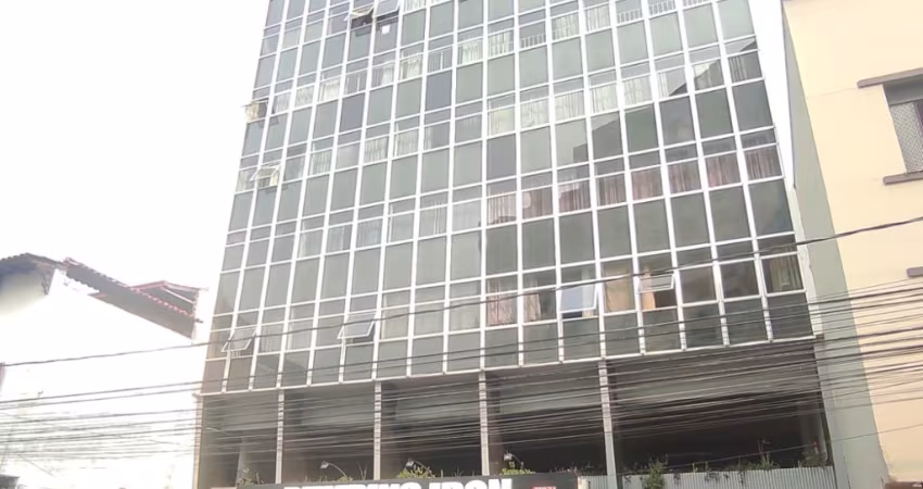 Excelente apartamento a venda  de 2/4  no centro!