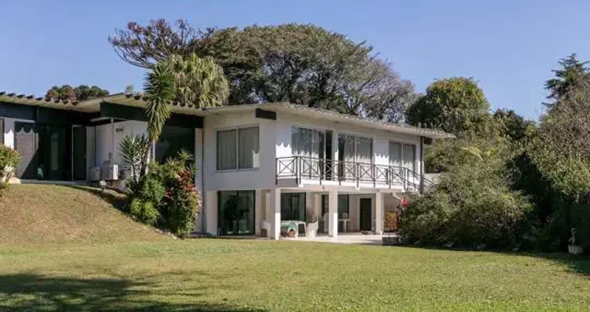 Casa com 5 quartos à venda na Rua John Foster Dulles, 270, Seminário, Curitiba