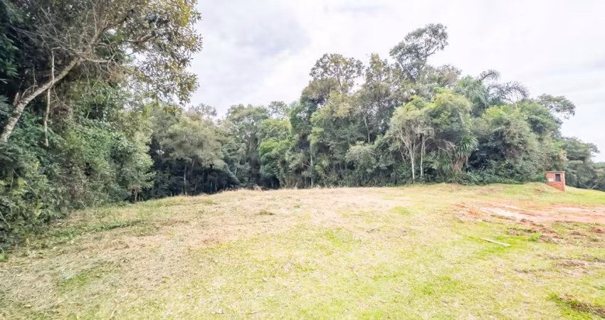 Terreno com 2.502,18m² em Pinhais/PR - Condomínio Verdespaço