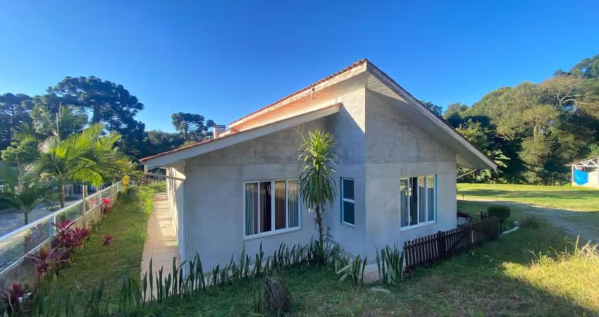 Casa com 100m² no Florestal