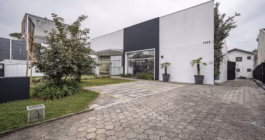 Casa comercial com 15 salas à venda na Rua Desembargador Westphalen, 1345, Rebouças, Curitiba