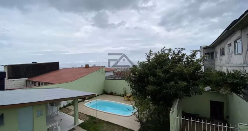 Casa a venda no bairro ipiranga a venda, na cidade de são josé sc