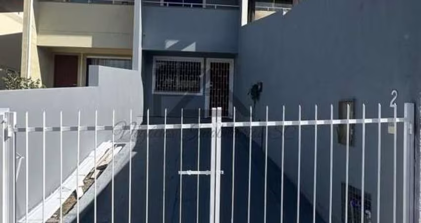 Sobrado para Venda em Palhoça, Bela Vista, 2 dormitórios, 1 banheiro, 2 vagas