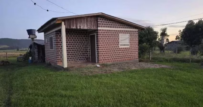 [491] MINI CHACRINHA COM 6000M², CASA 2 QUARTOS, 3 AÇUDES, FIBRA ÓTICA E POÇO AC CARRO