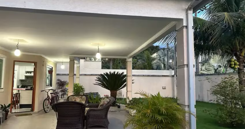 Casa no rio da prata, casa com 3 quartos de condomínio em campo grande rj.