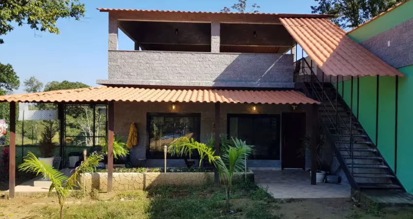 Sítio em guaratiba com 2 quartos; sítio em condomínio