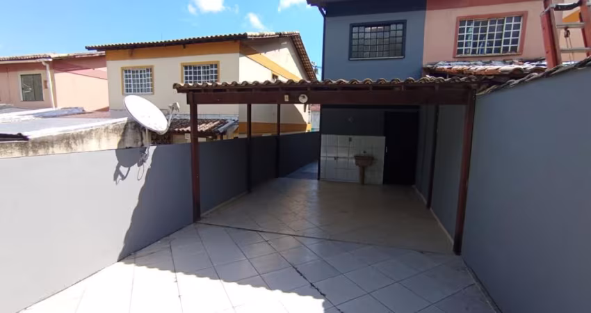 Casa com 2 quartos próxima ao West shopping