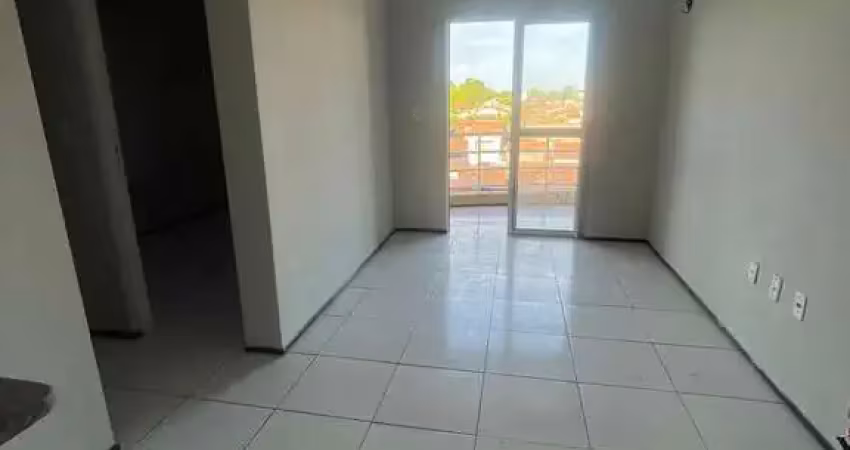Apartamento com 2 quartos para alugar na Rua Cel. de Queiroz, 620, Prefeito José Walter, Fortaleza