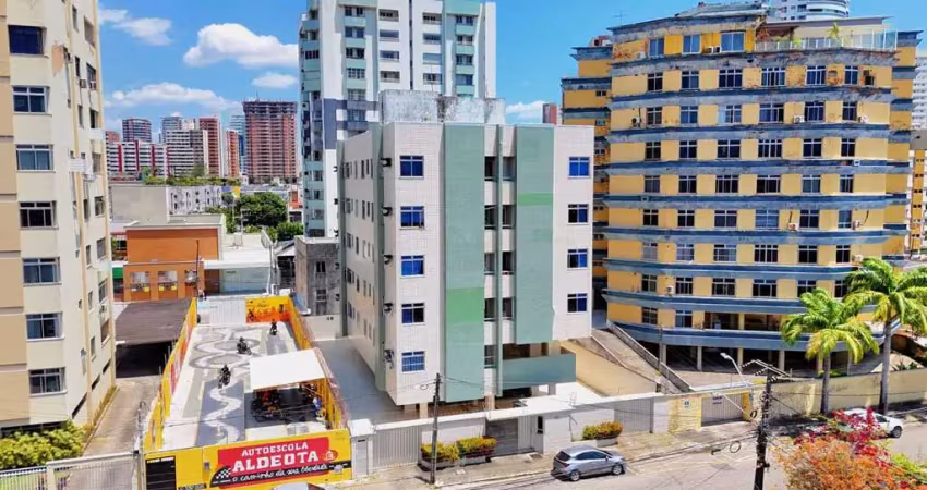 Apartamento com 2 quartos à venda na Edifício Bezerra de Oliveira, Varjota, Fortaleza