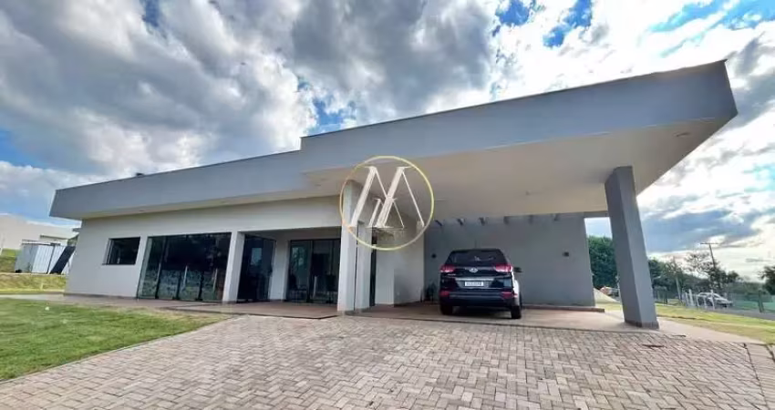 Casa em condomínio fechado com 3 suítes à venda no Estância Cabral
