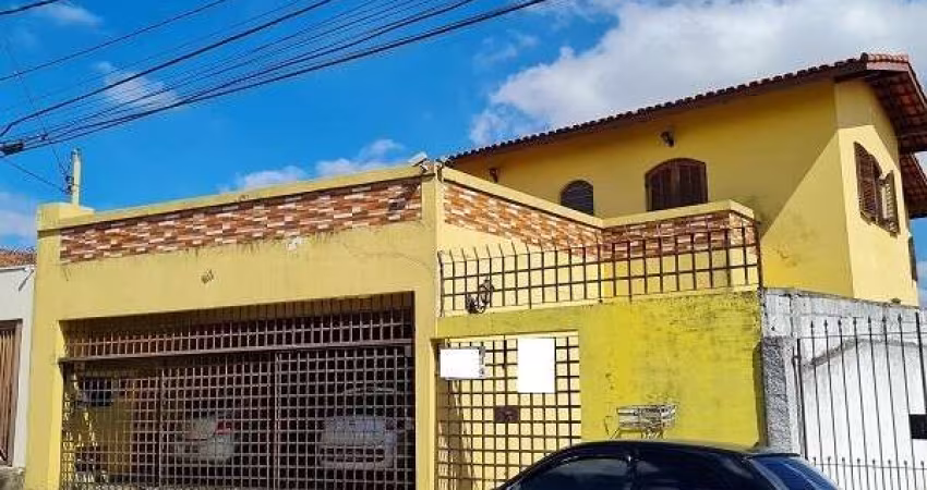 Casa com 4 quartos à venda na Rua das Hortências, Parque Assunção, Taboão da Serra