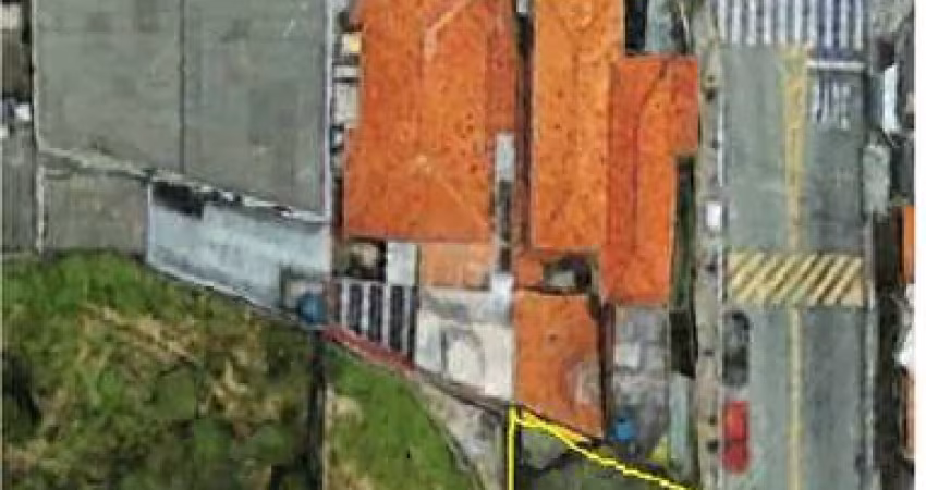 Terreno à venda na Rua das Rosas, Parque Assunção, Taboão da Serra