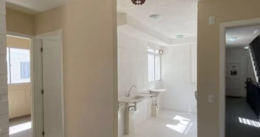 Imperdível! Apartamento à venda em Bangu com reforma impecável no Condomínio Esplendor II - 2 quartos, lazer completo, financiamento e FGTS.