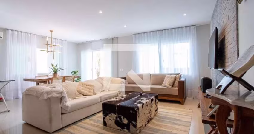 Vargem Pequena - belissima casa, 4 suites (closet), semi-mobiliada, piscina privativa, área gourmet