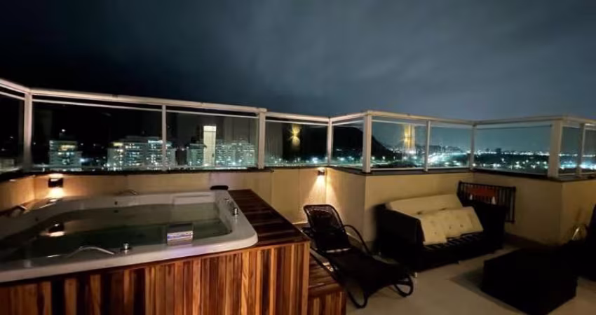 Barra, London Green, linda cobertur duplex 189m², mobiliada em alto padrao, 3 suites, lazer completo, 2 vagas, clube na praia