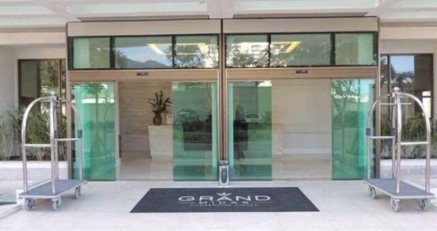 Apartamento de Alto Padrão na Barra da Tijuca - 1 Quarto, 1 Suite, 1 Sala, 1 Banheiro, 1 Vaga. Condomínio com Lazer Completo!