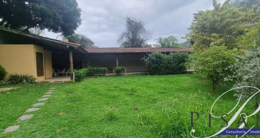 Sitio de 1 quarto e 1 suite na Ilha de Guaratiba, Rio de Janeiro-RJ: Natureza, conforto e praticidade a 15 min do Recreio dos Bandeirantes.