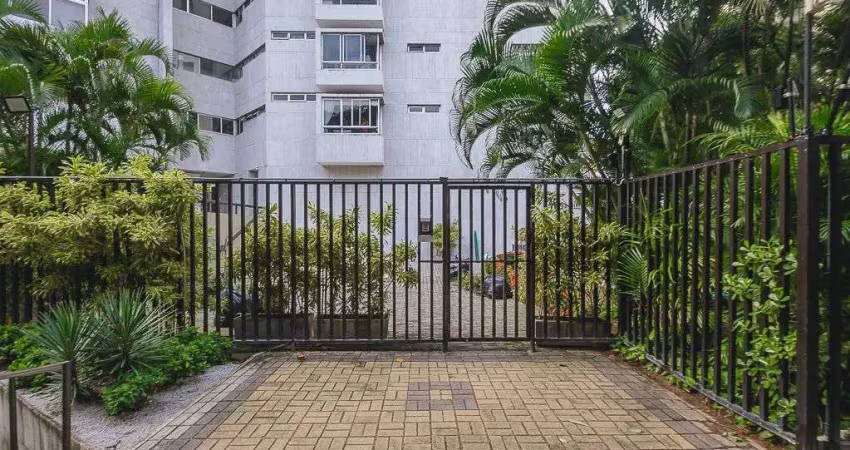 Varanda e vista para o mar não vai faltar nesse apartamento em Piedade