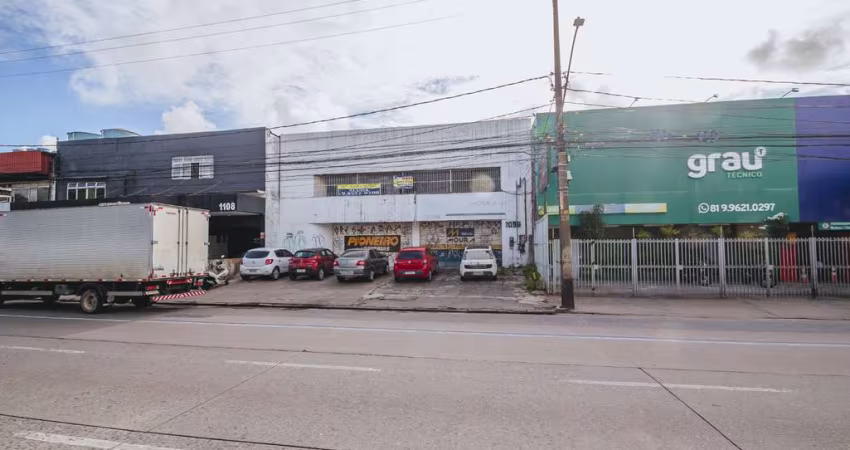 Galpão Comercial para alugar na Avenida Marechal Mascarenhas de Morais com 380m² com 03 Vagas !