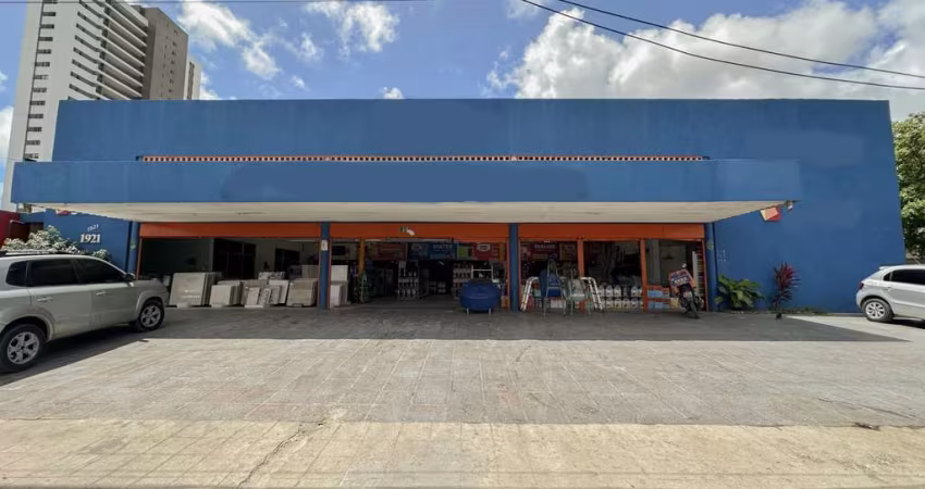 Venda de Galpão Comercial na Caxangá