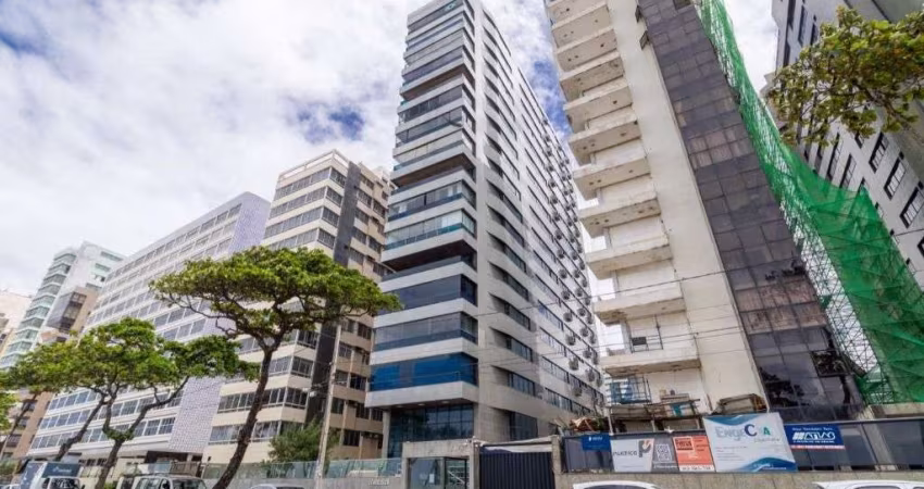 Apartamento à venda no Edifício Francisco de Paula em Boa Viagem com 346m², beira-mar e 4 suítes