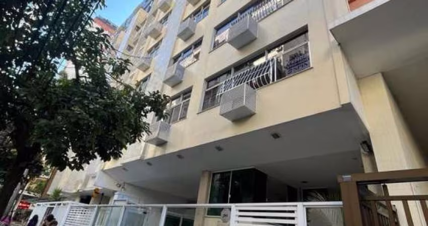 Apartamento para Venda em Niterói, Icaraí, 3 dormitórios, 1 suíte, 1 banheiro, 1 vaga