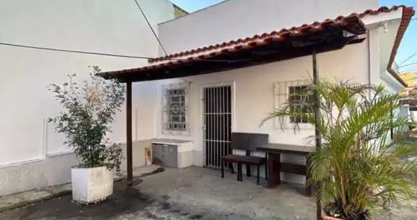 Casa para venda em niterói, barreto, 2 dormitórios, 1 suíte, 3 banheiros, 10 vagas
