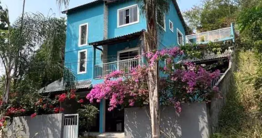 Casa para Venda em São Gonçalo, Maria Paula, 3 dormitórios, 1 suíte, 3 banheiros, 2 vagas
