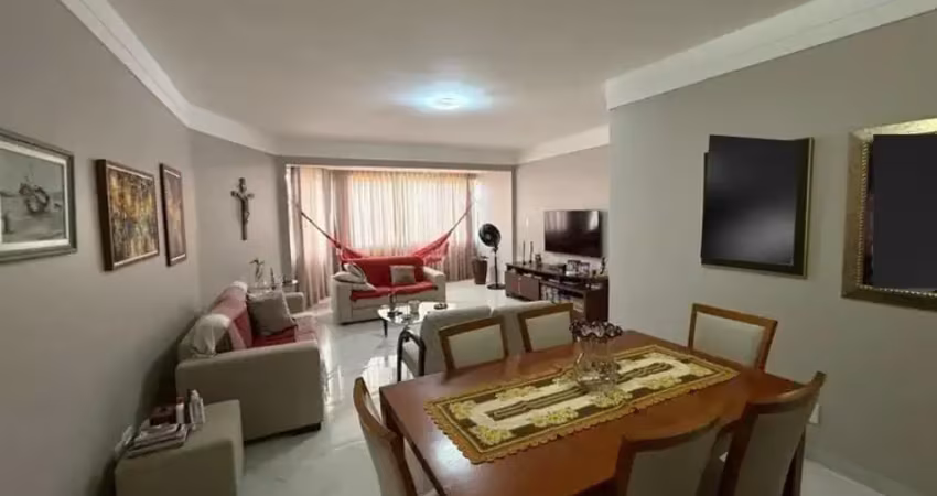 Lindo ap reformado e ventilado no melhor do costa azul!