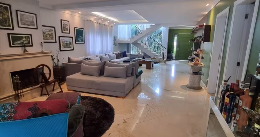 CASA 4 SUÍTES RESIDENCIAL ALPHA CONDE II
