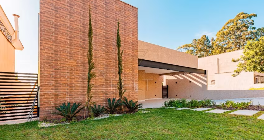 CASA À VENDA COM 4 DORMITÓRIOS NO RESIDENCIAL VALVILLE 2 -SANTANA DE PARNAÍBA