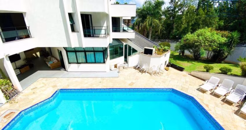 Casa Alto Padrão - 6 dormitórios c/ suíte, 3,500m² de terreno e 1.200 m² construção - Residencial Nove (Alphaville) - Santana de Parnaíba/SP