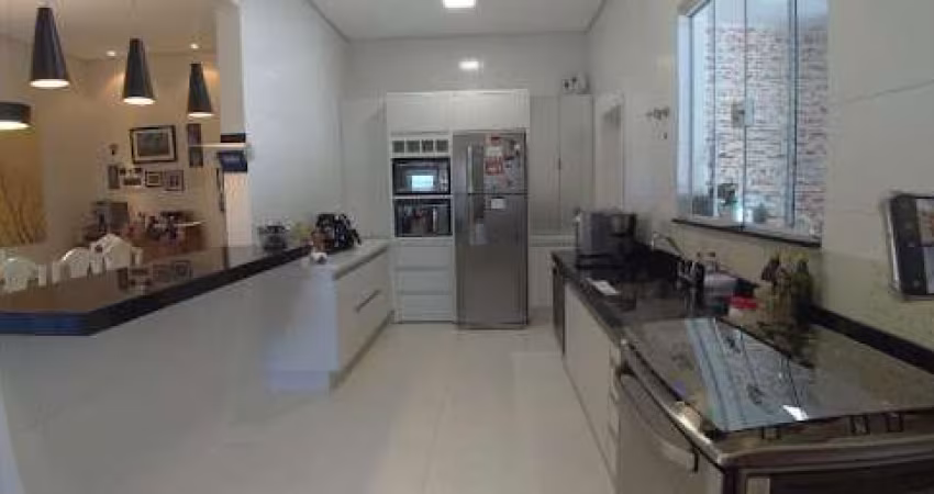 Casa com 3 dormitórios à venda, 229 m² por R$ 1.340.000,00 - Condominio Piccolo Villaggio  - Louveira/SP