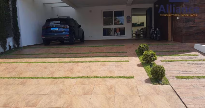 Casa com 4 dormitórios à venda, 360 m² por R$ 2.180.000,00 - Condomínio Villagio Capriccio - Louveira/SP