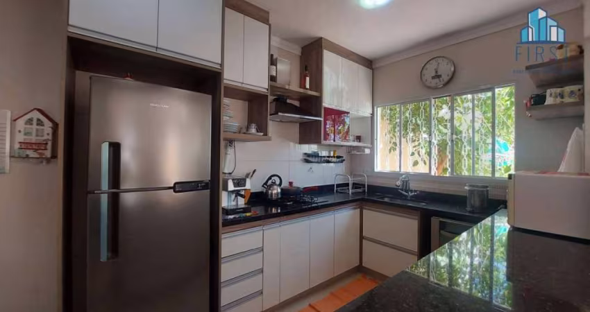 Casa com 3 dormitórios à venda, 95 m² por R$ 900.000,00 - Parque dos Estados - Louveira/SP