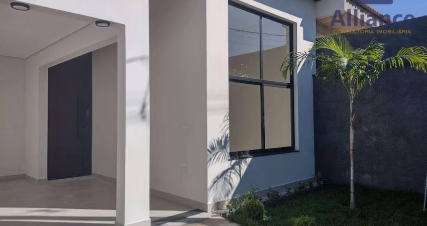Casa com 3 dormitórios à venda, 110 m² por R$ 1.100.000 - Capivari - Louveira/SP