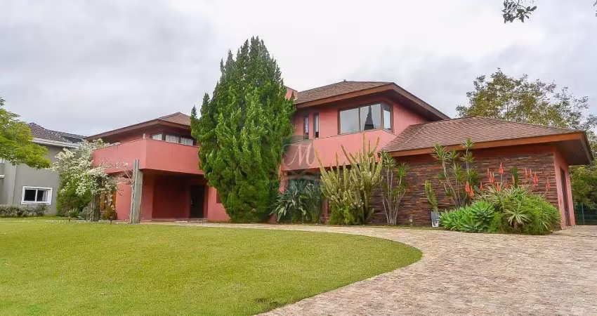 Magnifica casa a venda no alphaville pinhais  420 m², terreno de 1.488 m². 5 salas, 2 escrit. 6 bh, area  toda integrada. coz completa. gar 6 carros