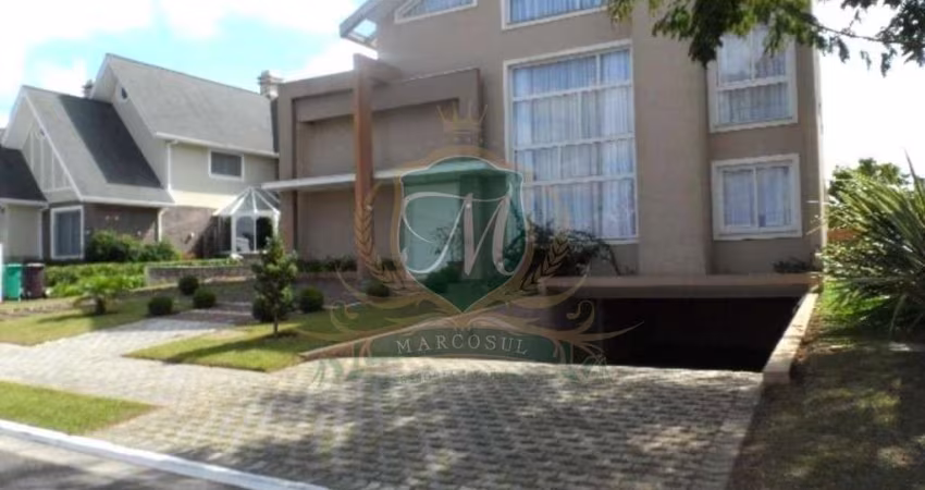 Excelente casa para venda ou locação Alphaville Pinhais, com 4 suites, 4 salas, 7 bh, moveis planejados todos ambientes, 4 garagens cobert, com 605 m²