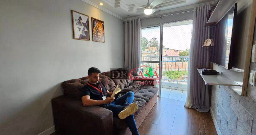 Apartamento em Parque do Carmo