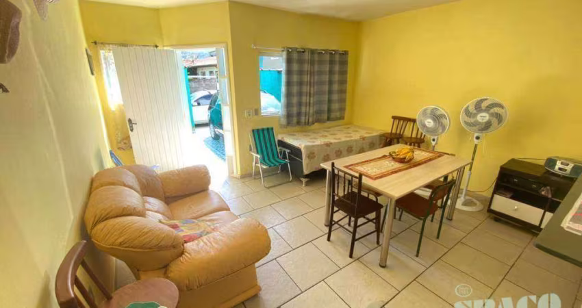 Casa 2 dorms, 2 banheiros, edícula, quintal, 2 vagas, Ipiranguinha, Ubatuba