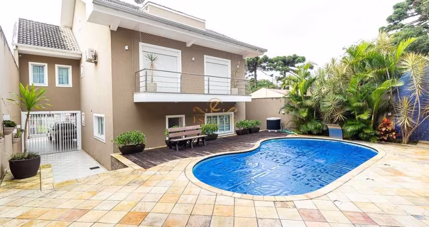 Casa com 3 quartos para alugar na Rua Manoel Oyola, Abranches, Curitiba