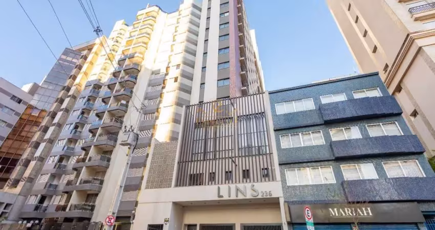 Prédio para alugar na Rua Lamenha Lins, Centro, Curitiba